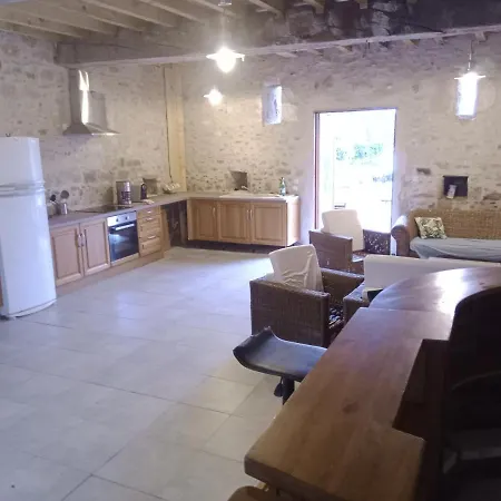 De 6 A 14 Pers Avec Piscine-jacuzzi- Salle Des Fetes Prázdninový dům *