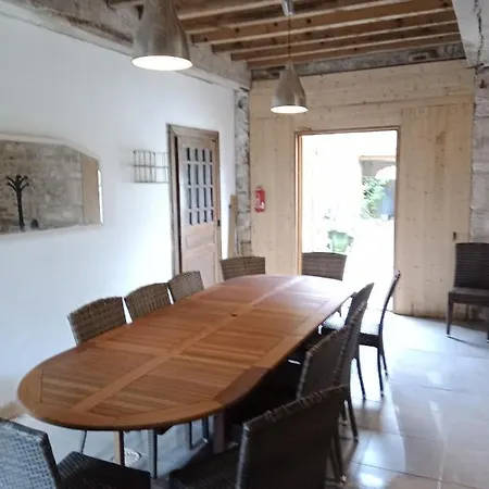 De 6 A 14 Pers Avec Piscine-jacuzzi- Salle Des Fetes Holiday home Bastanes