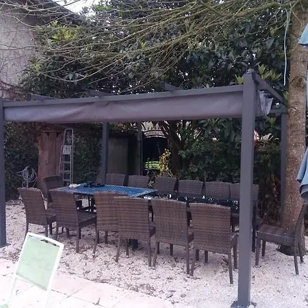 De 6 A 14 Pers Avec Piscine-jacuzzi- Salle Des Fetes