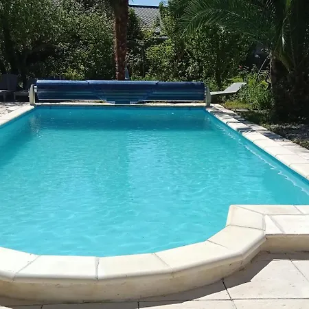 De 6 A 14 Pers Avec Piscine-jacuzzi- Salle Des Fetes *